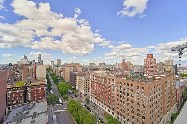 Rented by Living New York | media 13