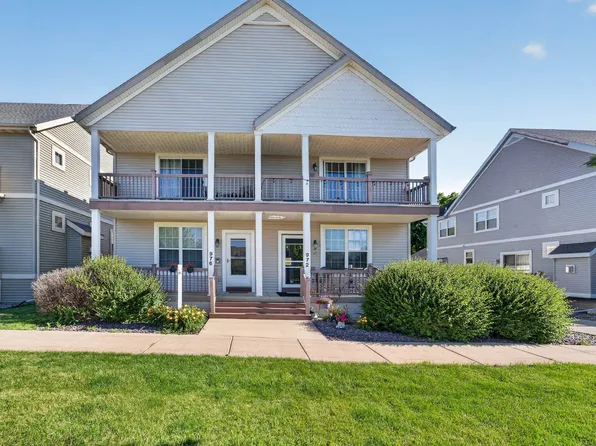 972 Stonehaven Dr, Sun Prairie, WI 53590