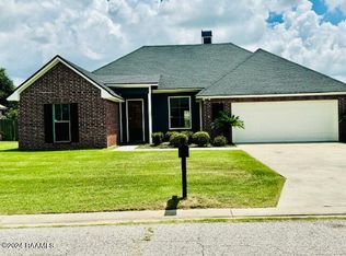 231 Barksdale Dr, Broussard, LA 70518