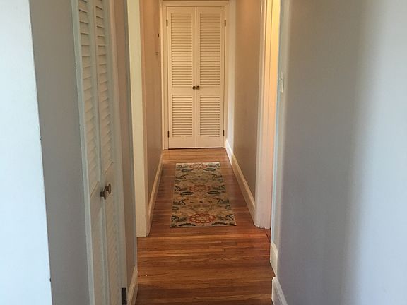 3rd image of 10 Chipman Ave APT 3