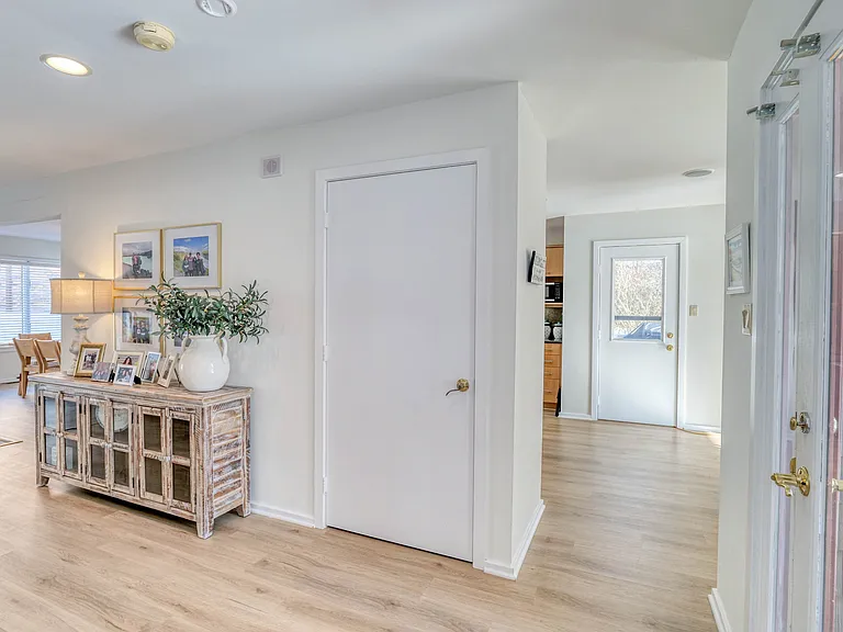 6 Brunswick Ct — Photo 7