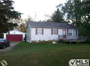 3836 N Lake Pleasant Rd, North Branch, MI 48461
