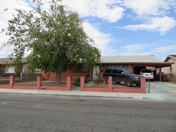 3rd image of 2221 Dori Ave