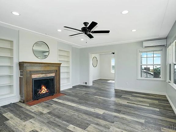 3rd image of 1415 33rd St