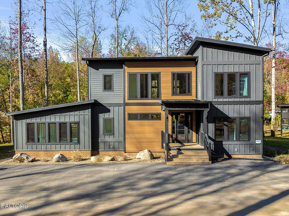 1st image of 4143 Fontaine Way