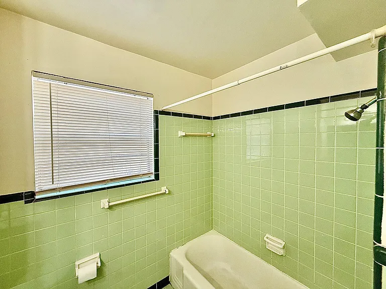 2411 S 5th St #1 — Photo 10