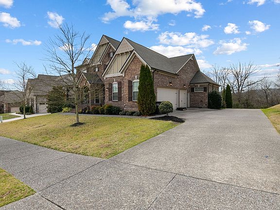 3rd image of 6729 Falls Ridge Ln