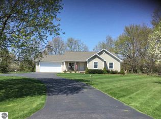 4839 Arbor Grove Dr, Traverse City, MI 49685