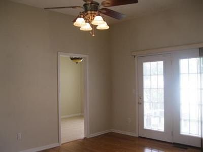 1st image of 6 Childers Ct