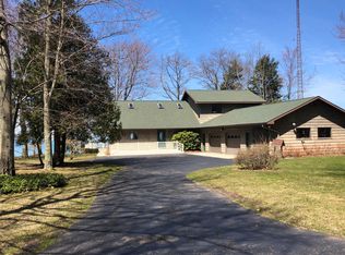 4028 College Ave, Manistee, MI 49660