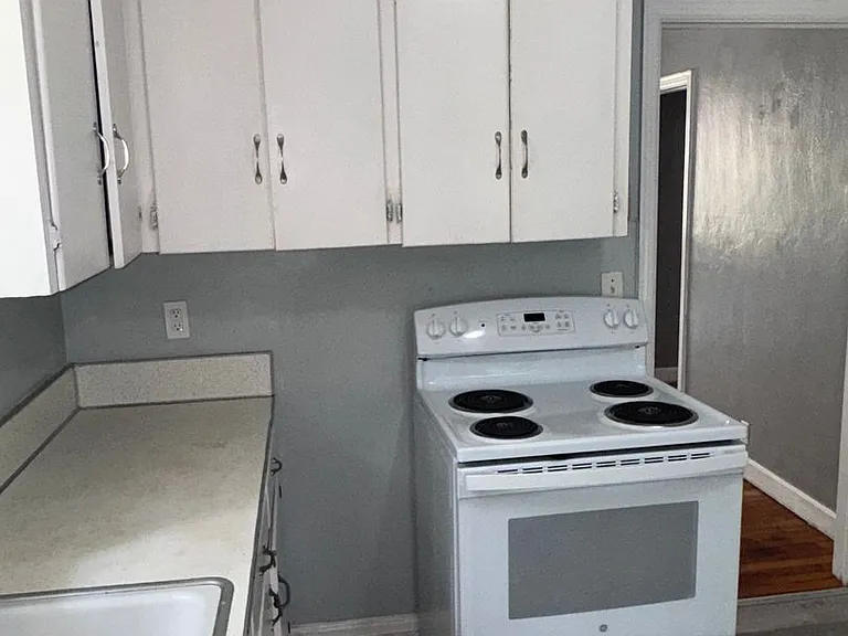 1529 Charlotte Ave — Photo 11