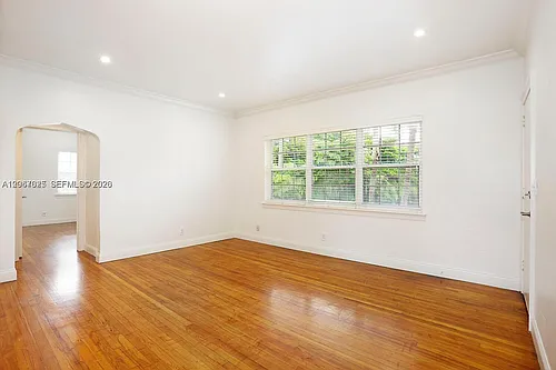 237 Madeira Ave #1 Photo 1