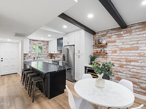 3rd image of 3036 N 32ND Street #310