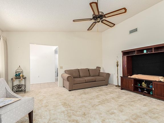 5th image of 21003 N Sunglow Dr