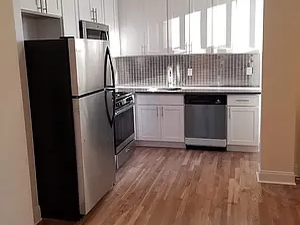 1632 East 18th Street image 1 of 7