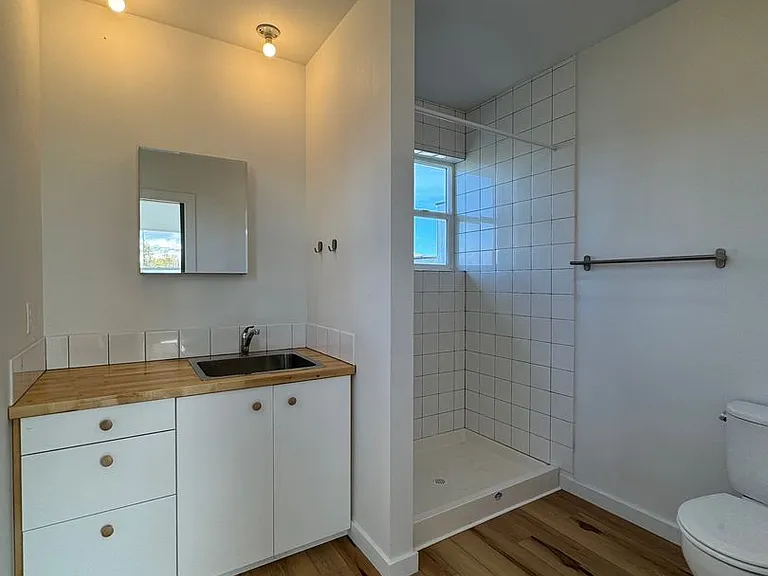 404 E Windsor Ct #1 — Photo 24
