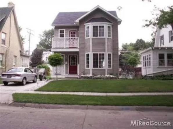 58 Kendrick Ave, Mount Clemens, MI 48043