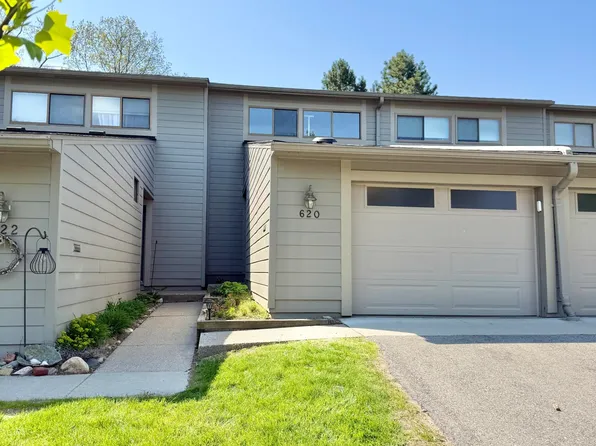 620 Watersedge Dr, Ann Arbor, MI 48105