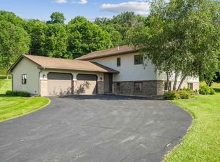 100 Reimer St SW, Elkader, IA 52043