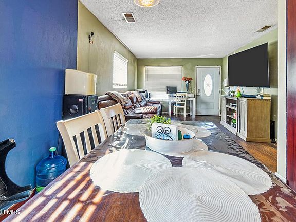 3rd image of 5208 Tropicana Ave
