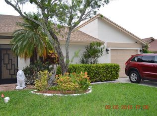 2715 NW 15th St, Delray Beach, FL 33445