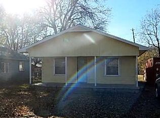 705 E Central Ave, Arkansas City, KS 67005