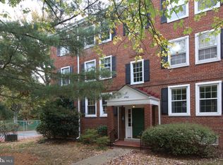 4903 30th St S APT C1, Arlington, VA 22206