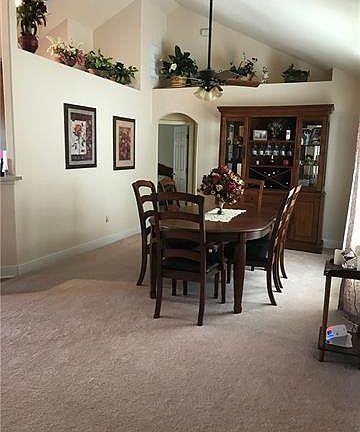 3rd image of 2727 NE 5th Pl