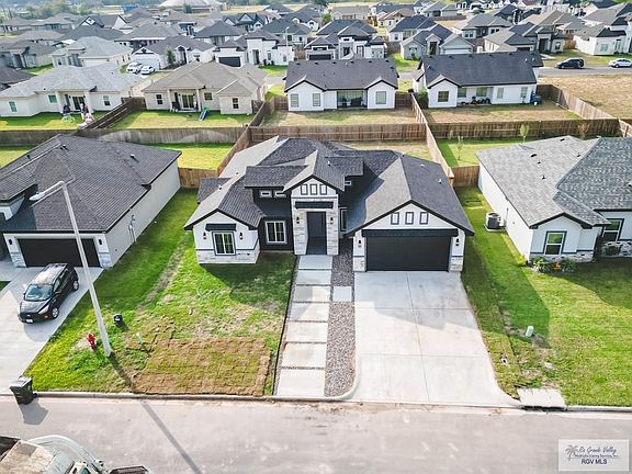 2nd image of 315 Brooks Cir N