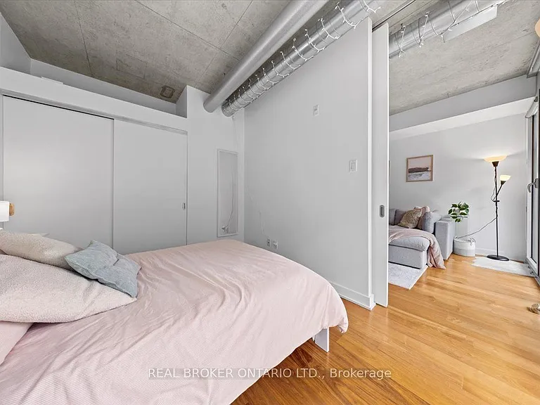 354 Gladstone Ave #503 — Photo 19