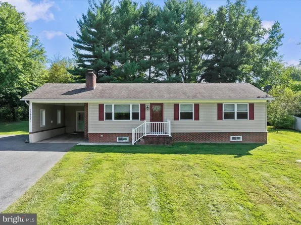 10817 Old National Pike, New Market, MD 21774