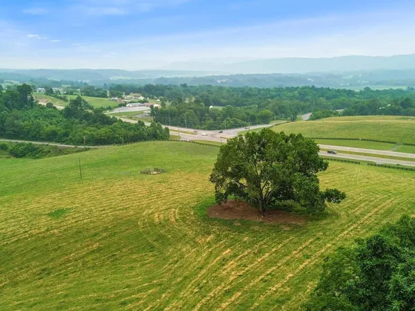 Highway 11 W, Surgoinsville, TN 37873