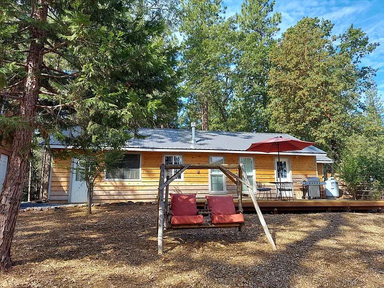 Sky Ranch Ln — Photo 13