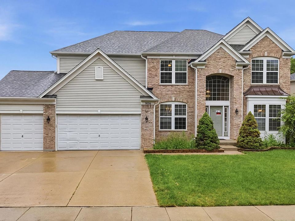 1st image of 906 Blue Ridge Dr