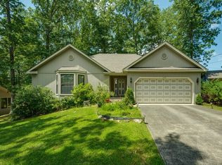 127 Canterbury Dr, Fairfield Glade, TN 38558