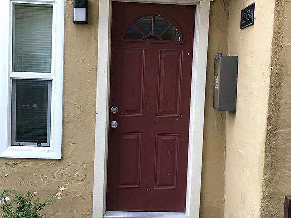 3rd image of 1273 W Sunset Blvd