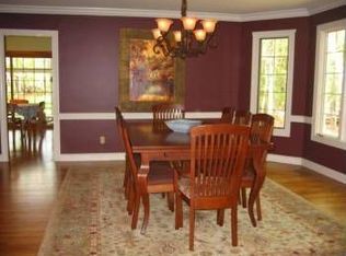 31 Avery Ln, Andover, MA 01810