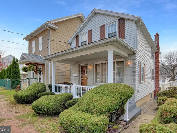 350 W Broad St, Williamstown, PA 17098