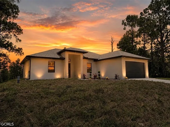 605 E 14th St, Lehigh Acres, FL 33972