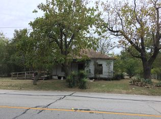 727 Ackerman St, Rockdale, TX 76567