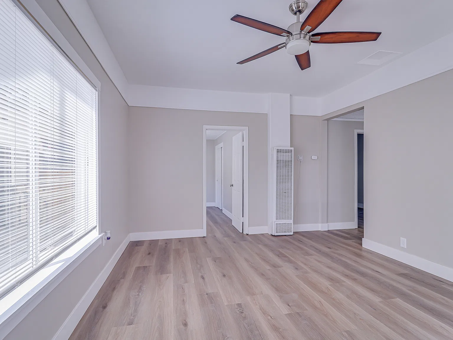 2 bed, 1000 sqft, $1,500 — Photo 2
