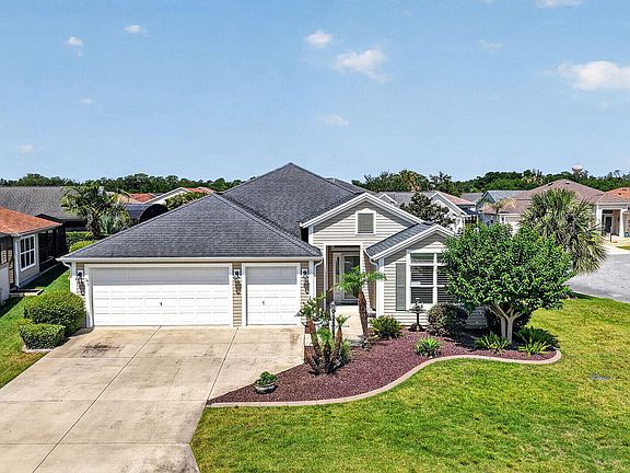 3rd image of 3746 New Moon Avenue