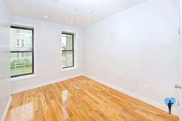 Rented by Next Door Realty NYC
