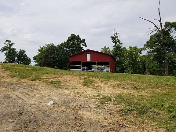 5th image of 3151 Old Highway 31e Ct #2