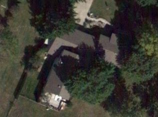 3798 S Otter Creek Rd, La Salle, MI 48145