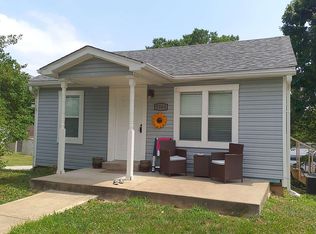 5568 Chestnut St, Augusta, MO 63332
