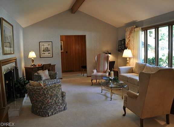 3rd image of 3890 W Valley Dr
