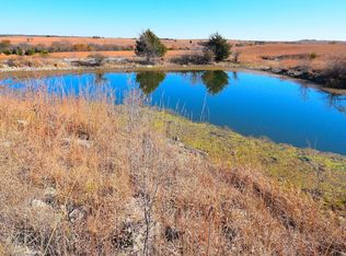 19625 Skyline Rd, Eskridge, KS 66423