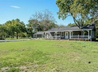 441 Country Club Rd #A, McKinney, TX 75069