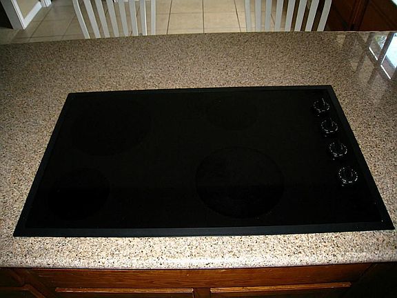 2nd image of 21414 Park Mount Dr